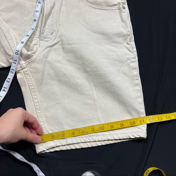 Levi’s 550 khaki cream shorts size 33 - Picture 6 of 11